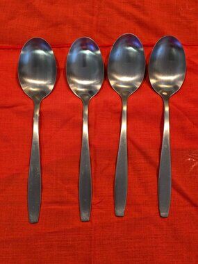 Vintage International Stainless Deluxe TODAY Tablespoon Set Of 4 READ